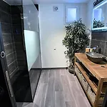 Eco-appart'hotel - Bde アパート *